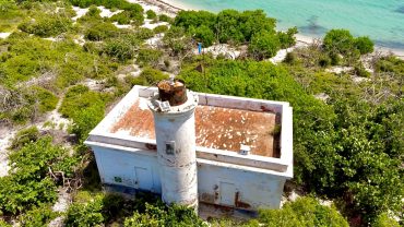 Isla Cardona boat tour ponce - ponce adventures